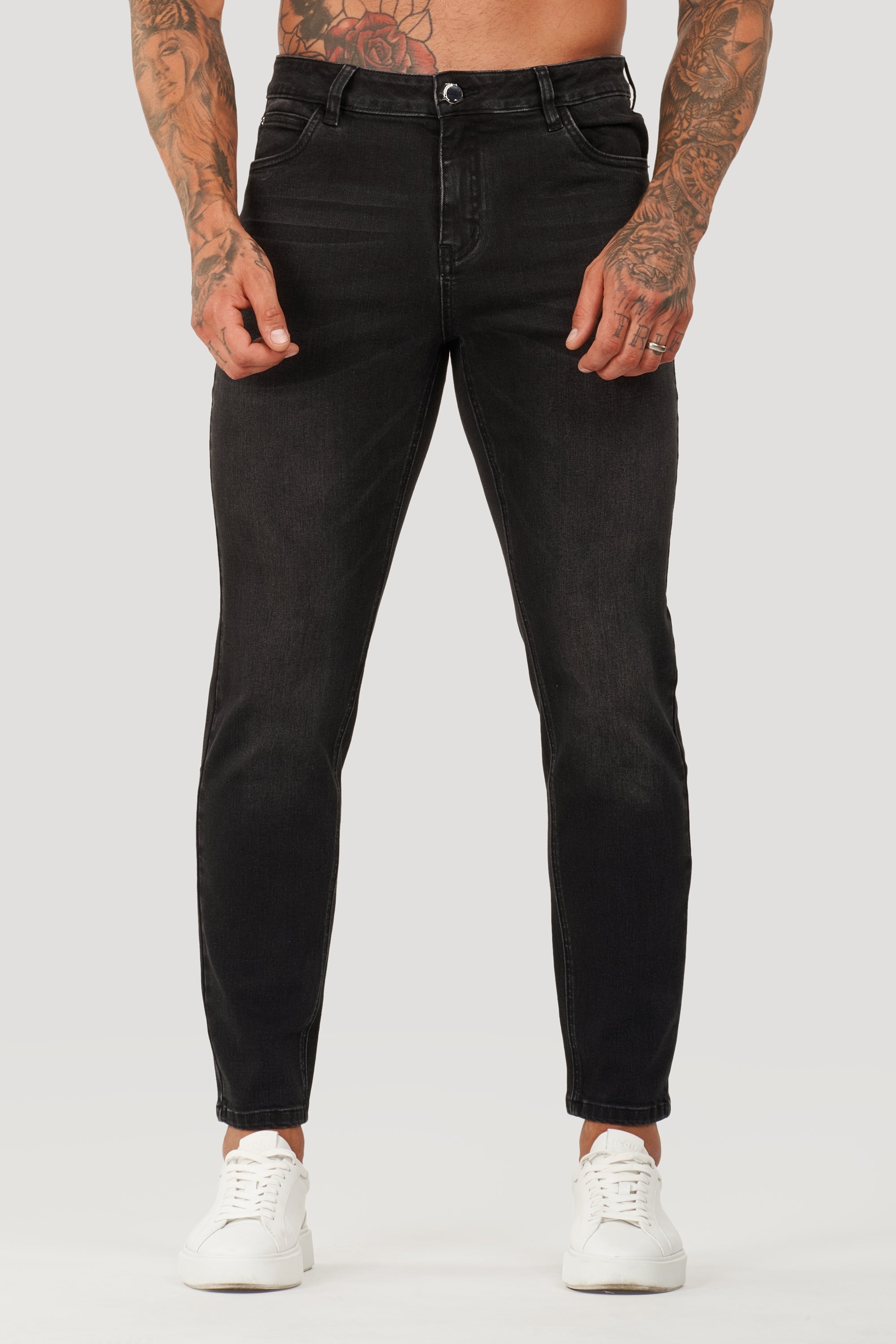 THE AURENZE JEANS