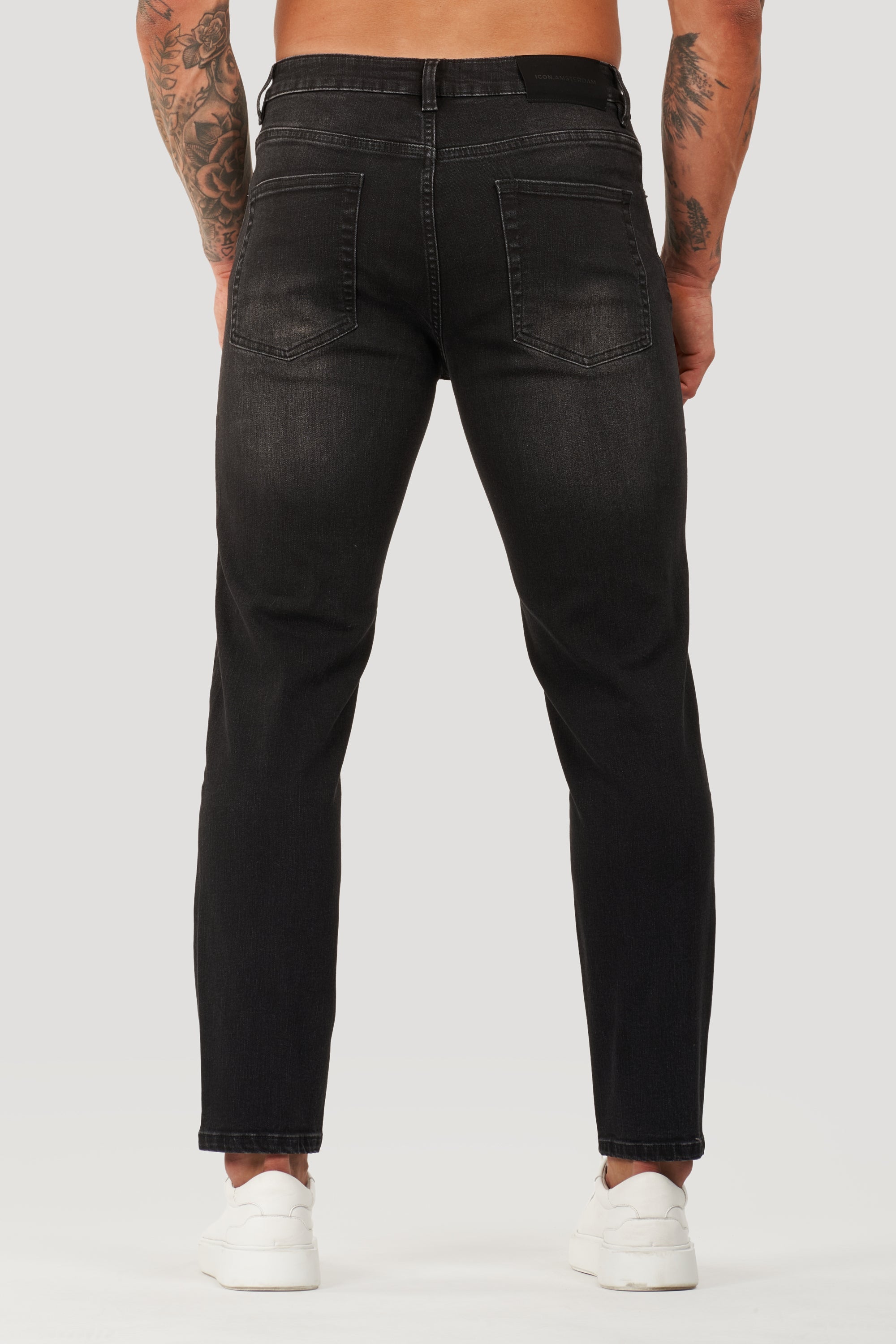 THE AURENZE JEANS