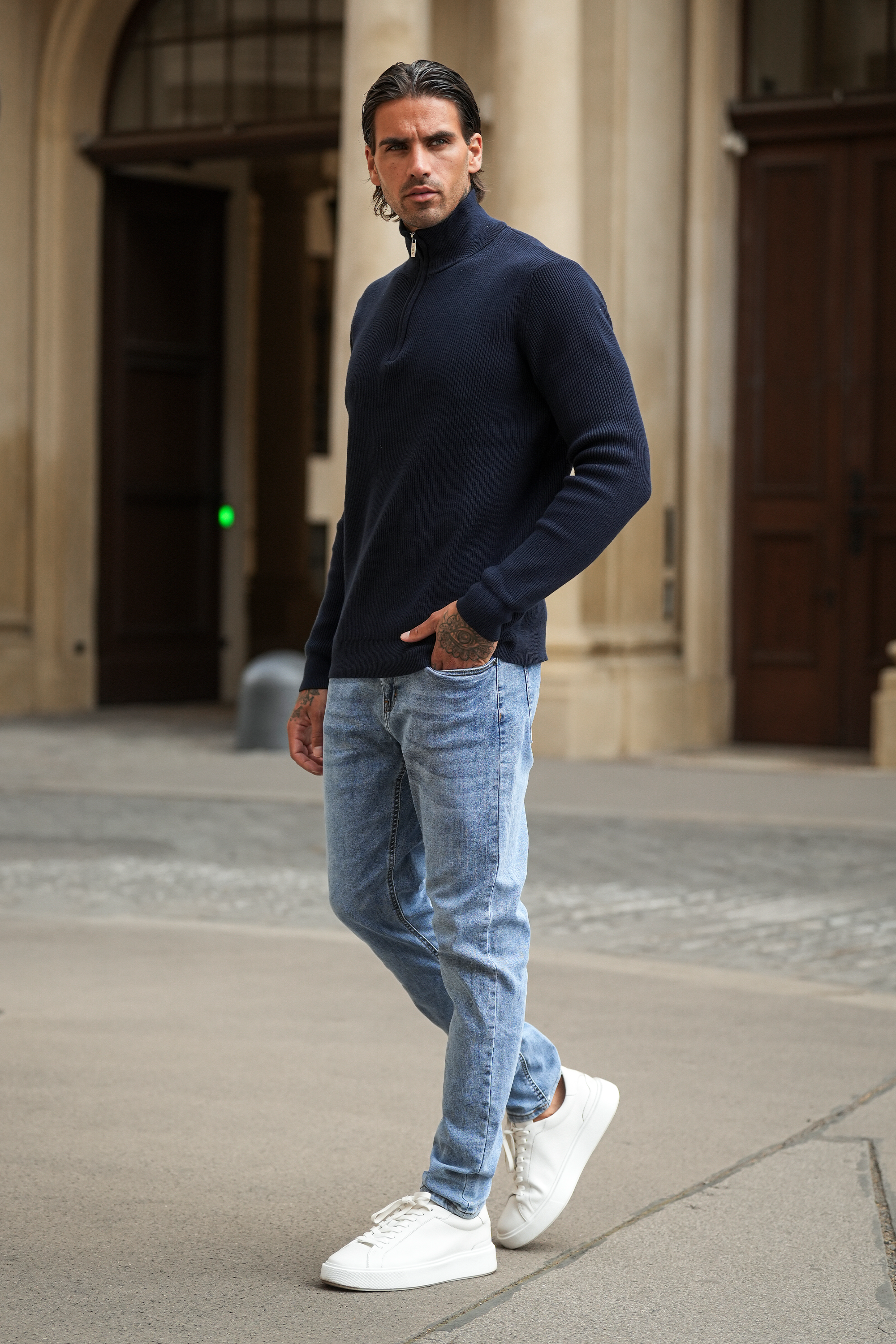 THE AURENZE JEANS