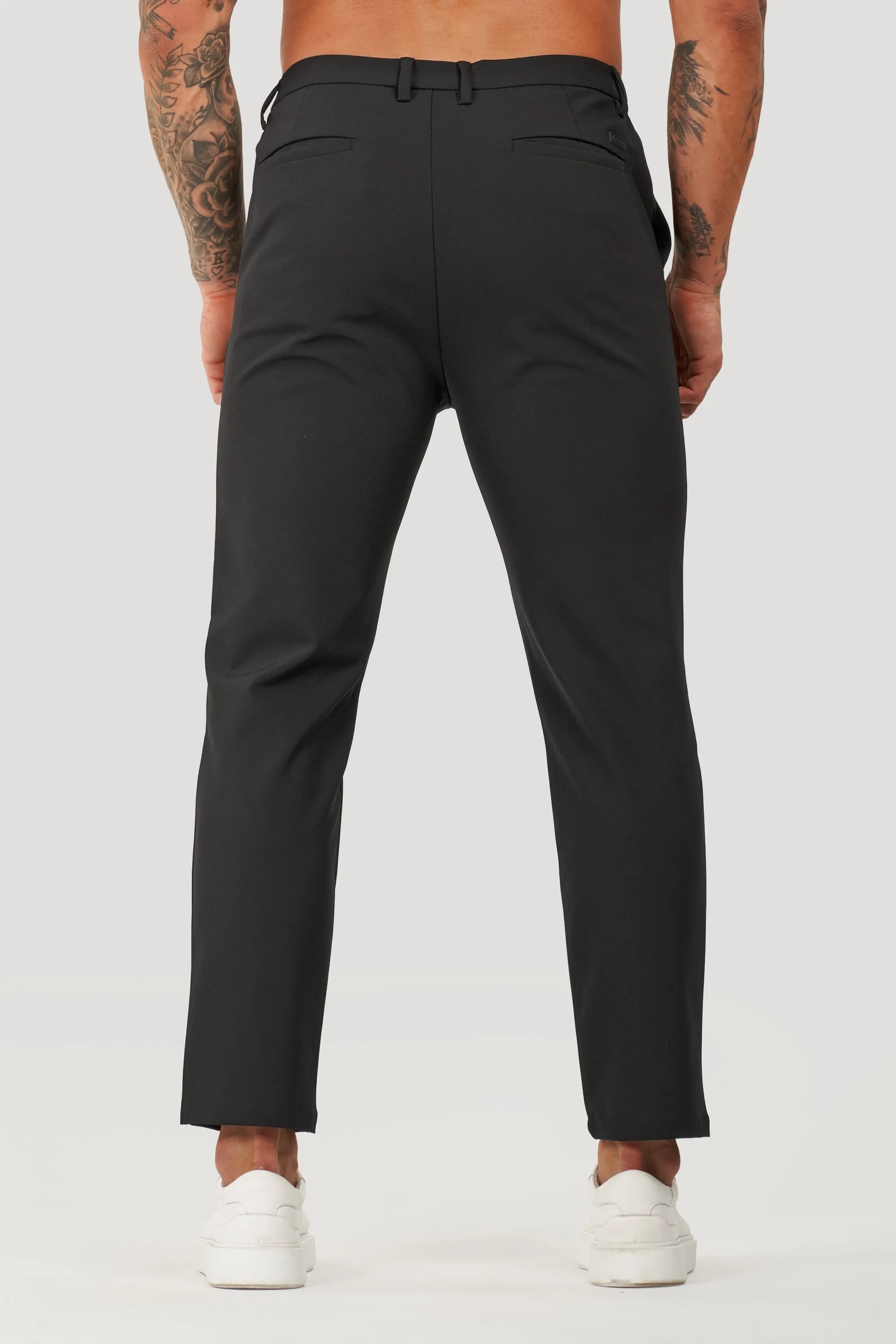Innovative Tech Pants for Ultimate Comfort and Style