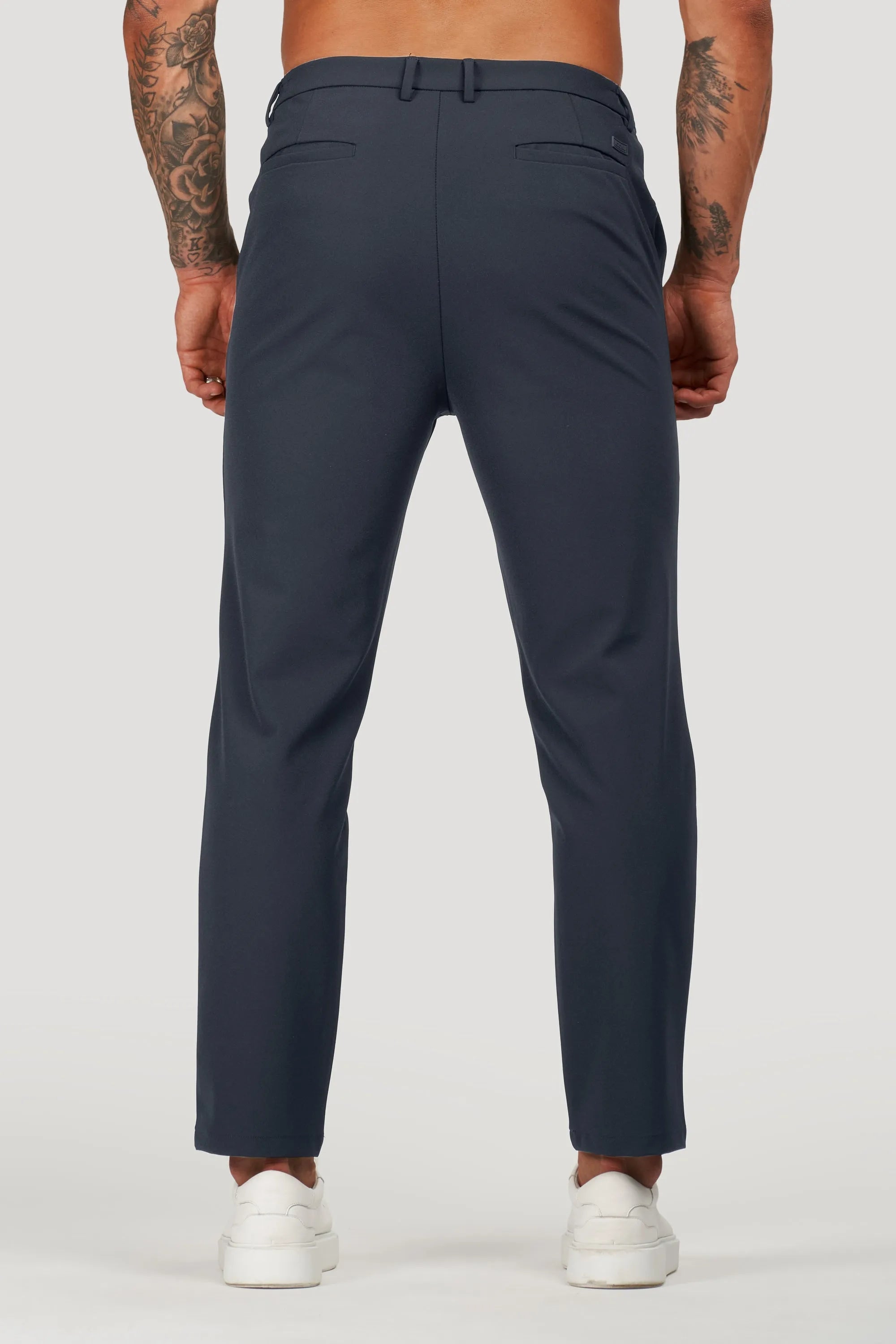 Innovative Tech Pants for Ultimate Comfort and Style