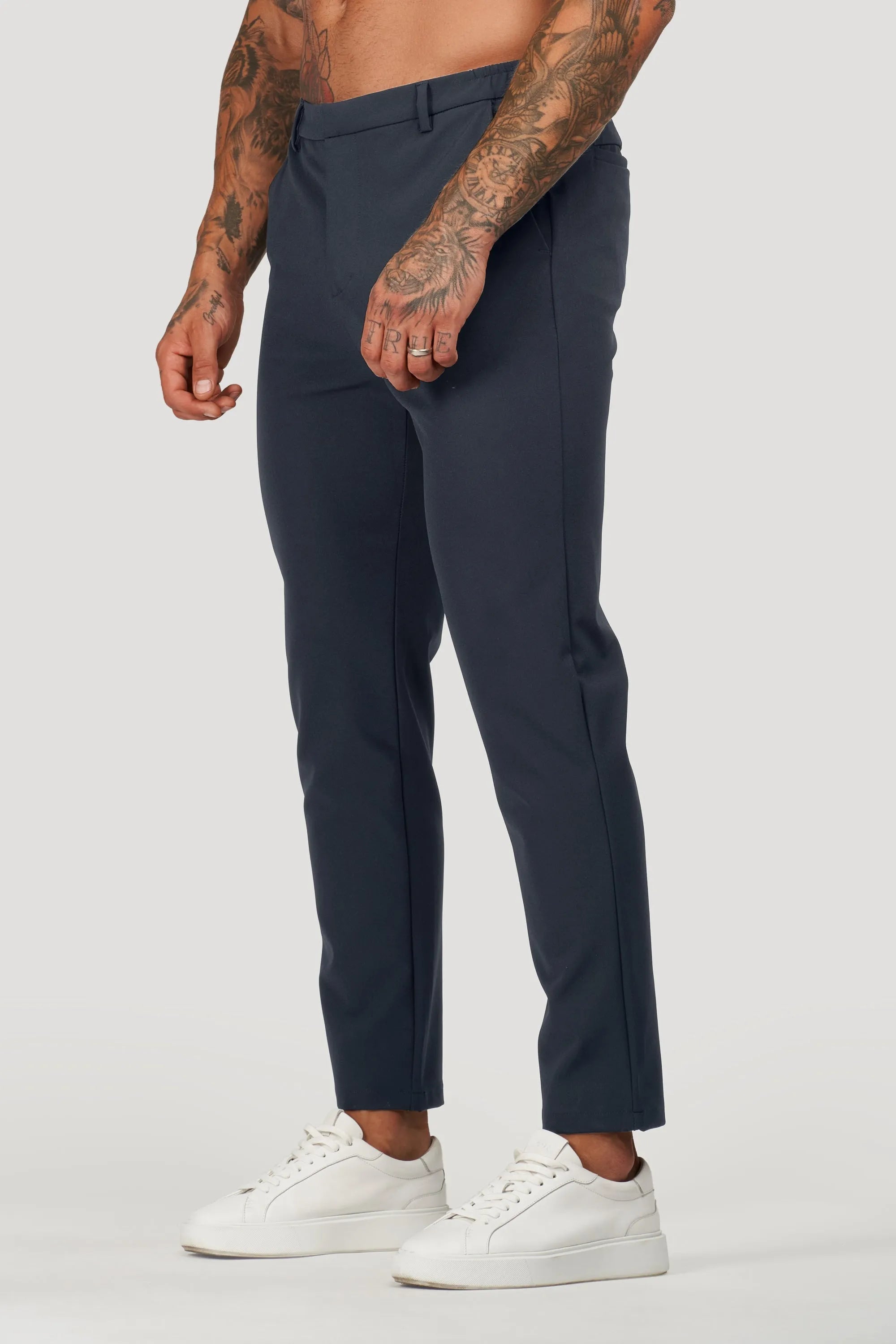 Innovative Tech Pants for Ultimate Comfort and Style