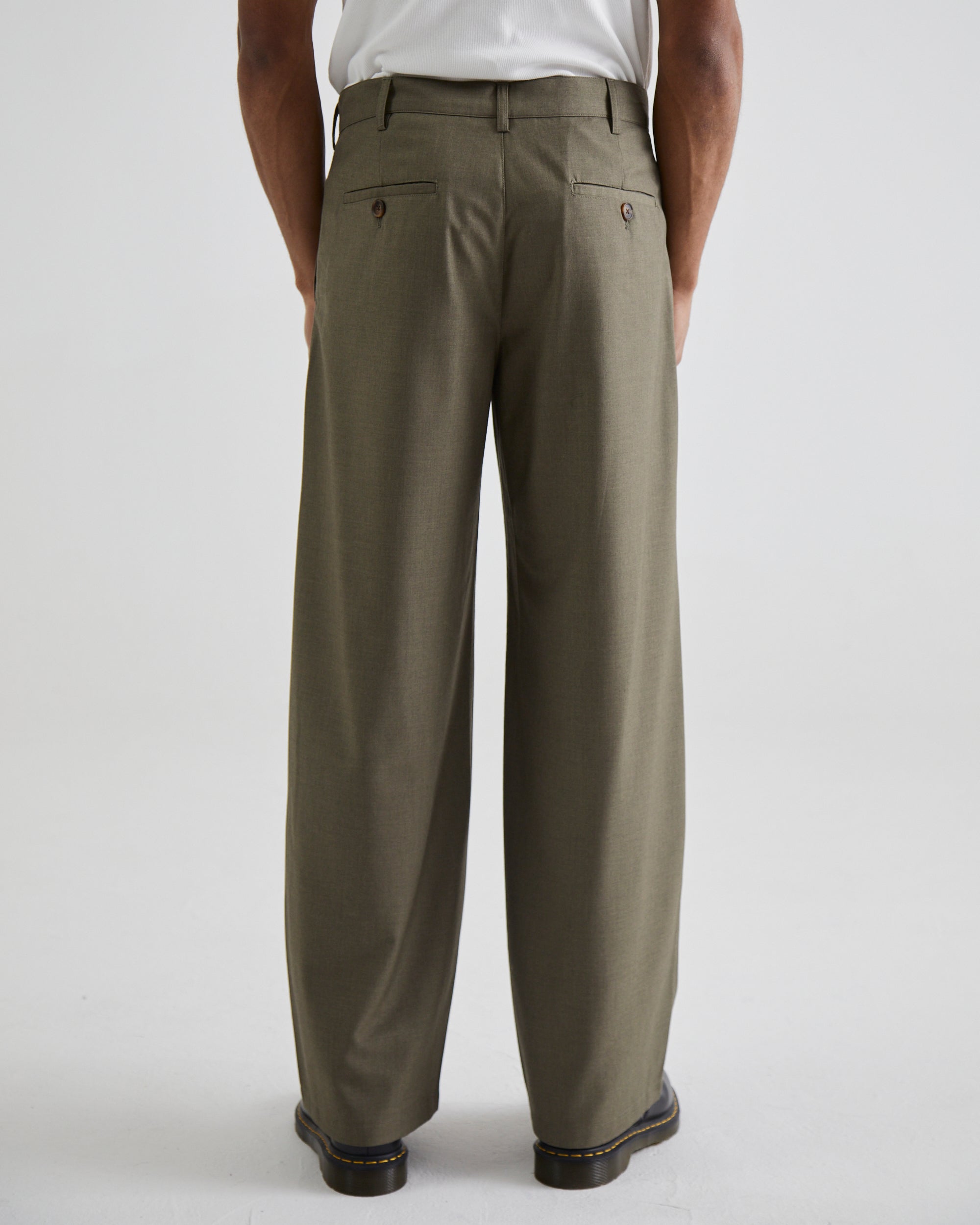 DIE IBRON FALTENHOSE