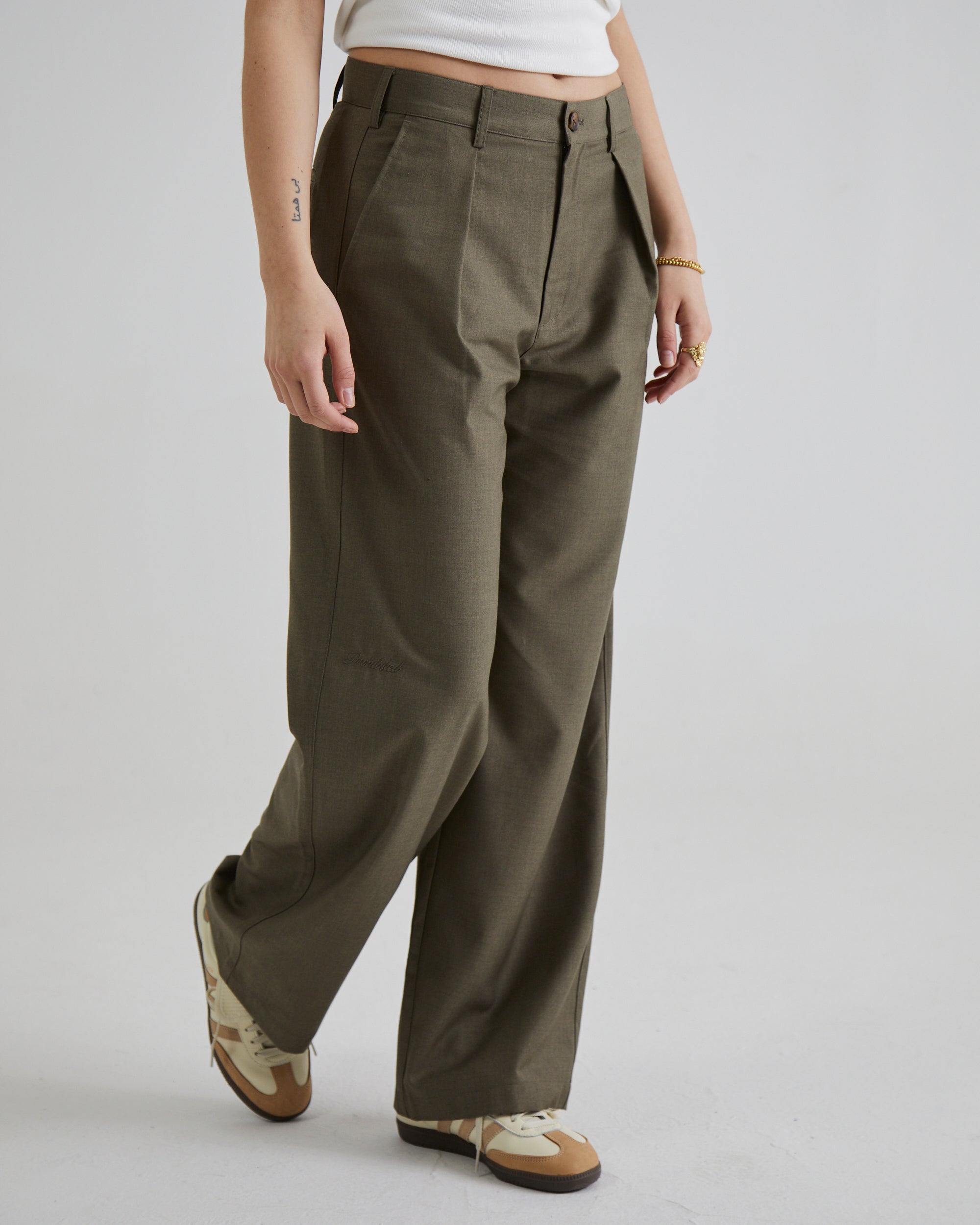 DIE IBRON FALTENHOSE